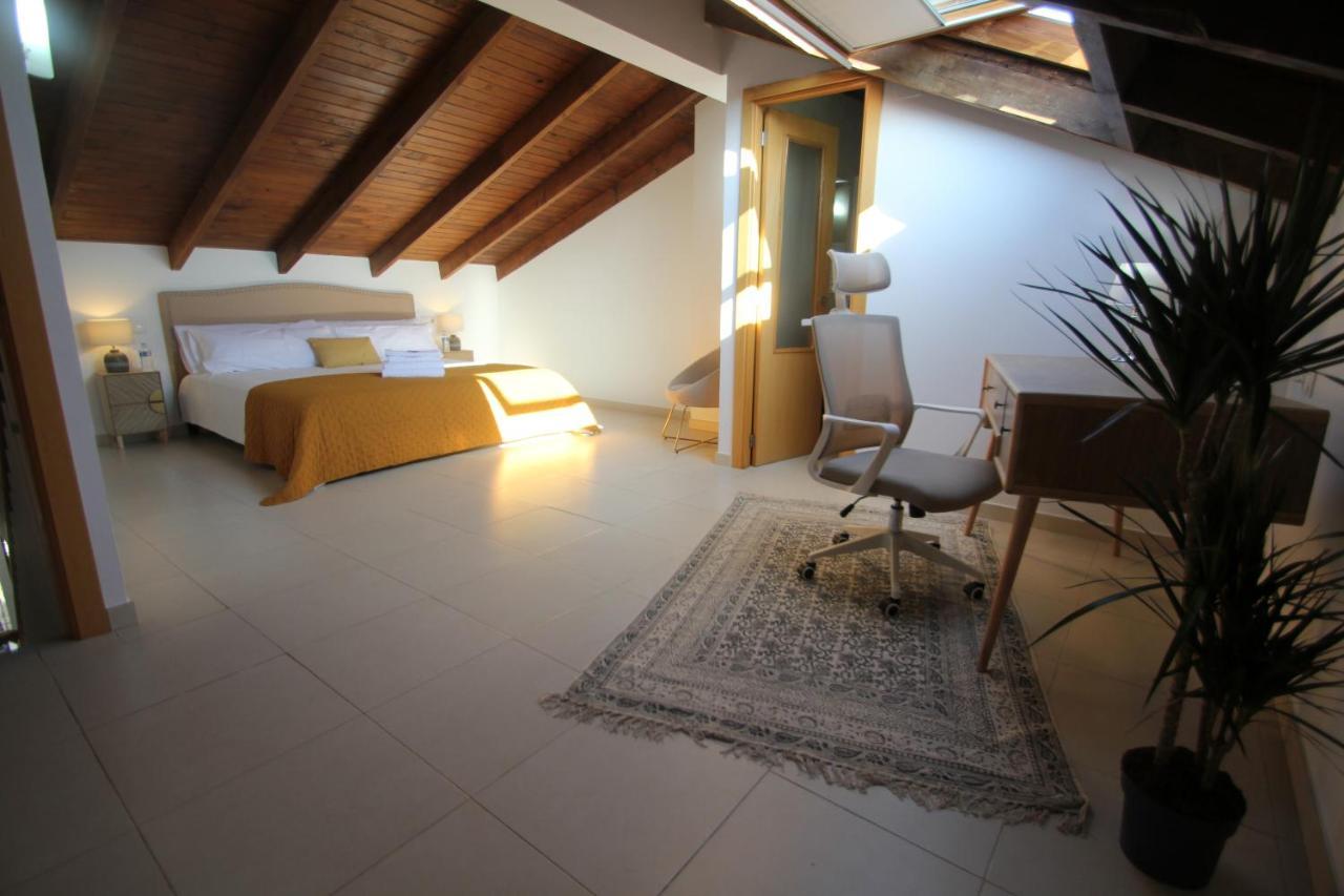 Apartaross Apartment บาเลนเซีย ภายนอก รูปภาพ