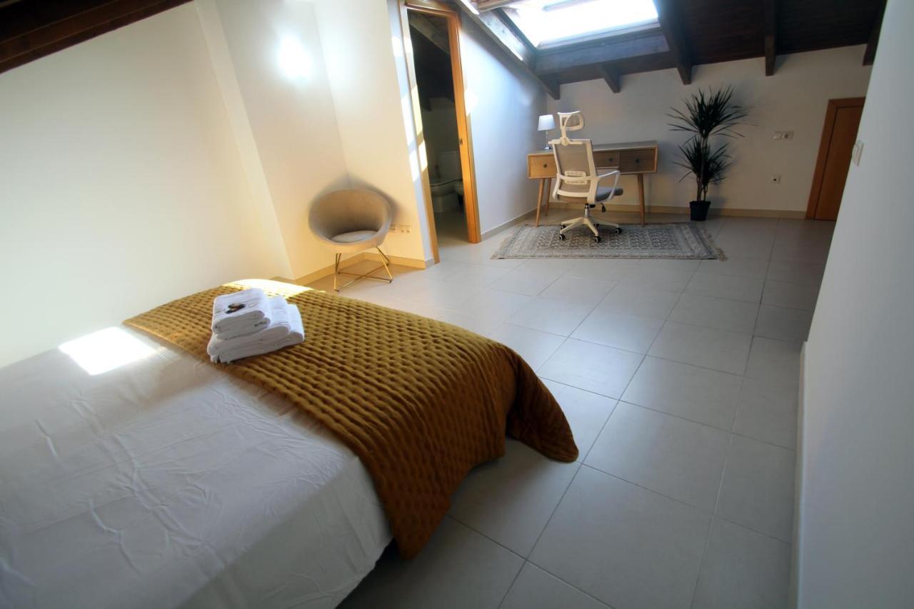 Apartaross Apartment บาเลนเซีย ภายนอก รูปภาพ